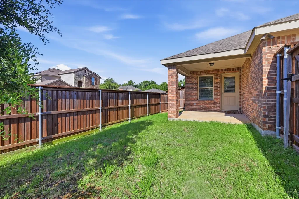 1235 Acmite Avenue Cross Roads TX 76227