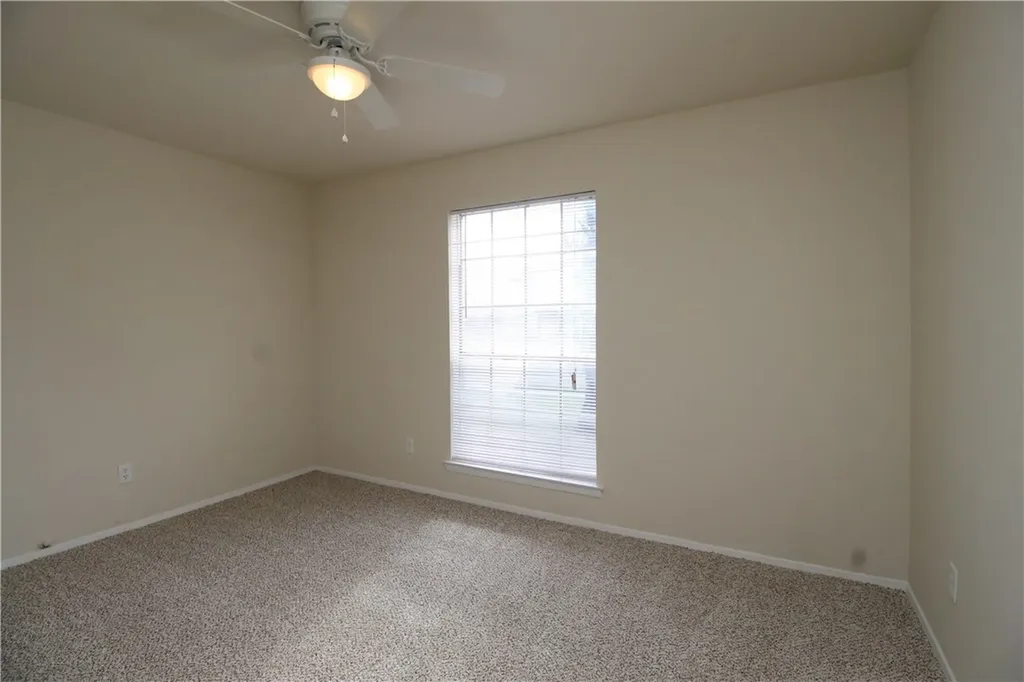533 Ruidoso Drive Saginaw TX 76179