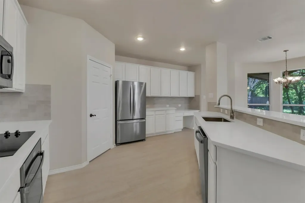 9308 Longview Drive Plano TX 75025