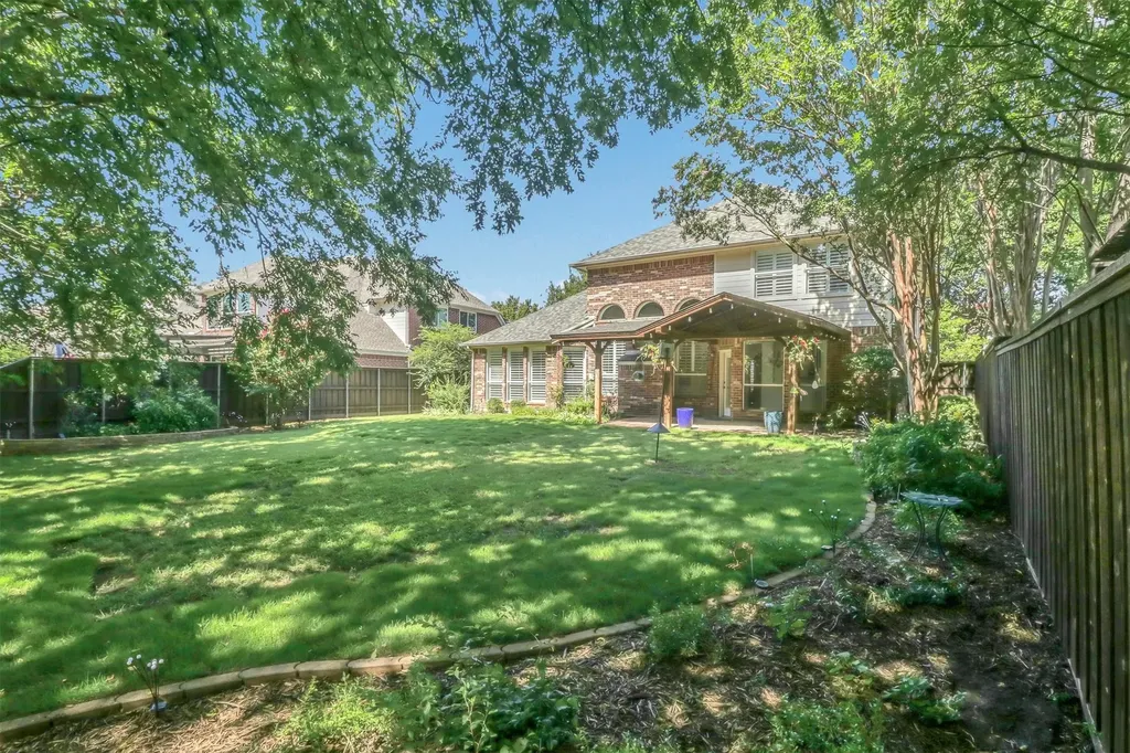 9308 Longview Drive Plano TX 75025