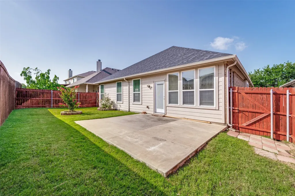 14608 Crystal Lake Drive Little Elm TX 75068