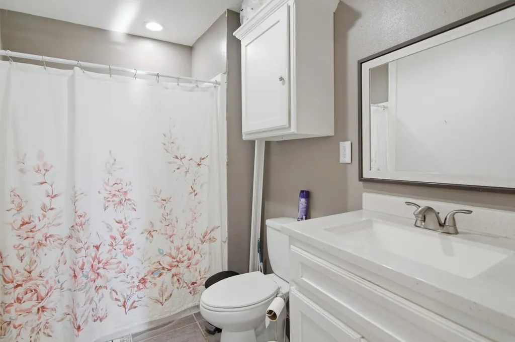 8814 Clifford Street White Settlement TX 76108