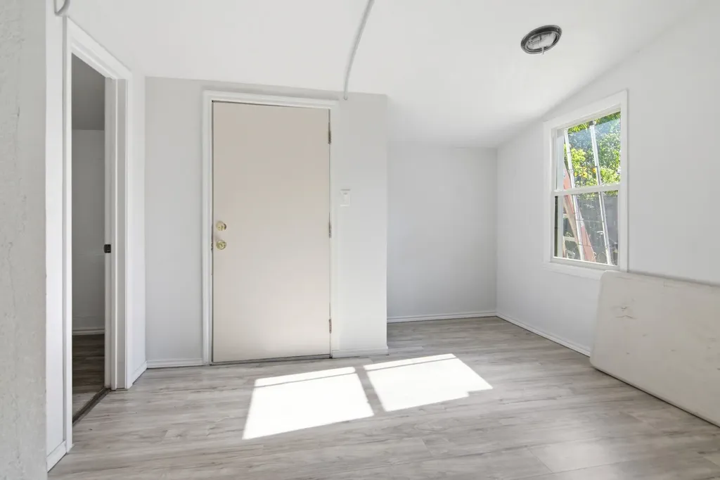 8814 Clifford Street White Settlement TX 76108