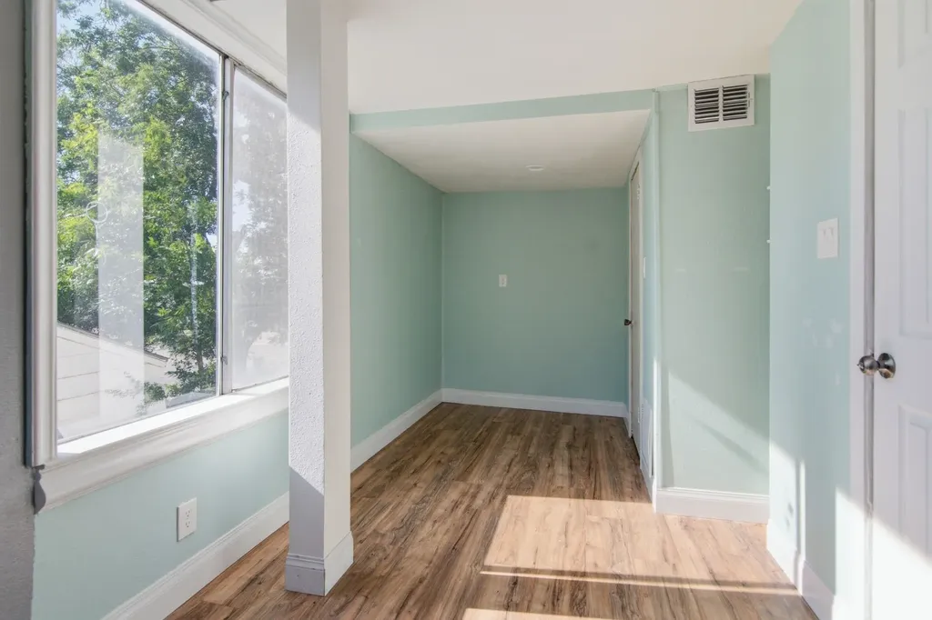 8814 Clifford Street White Settlement TX 76108