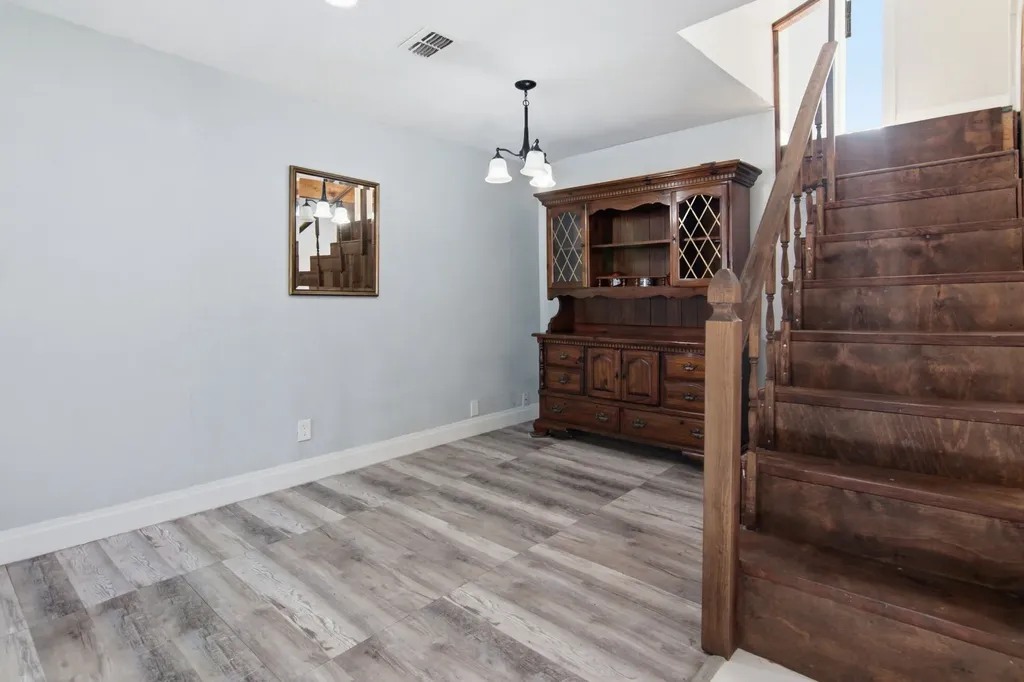 8814 Clifford Street White Settlement TX 76108