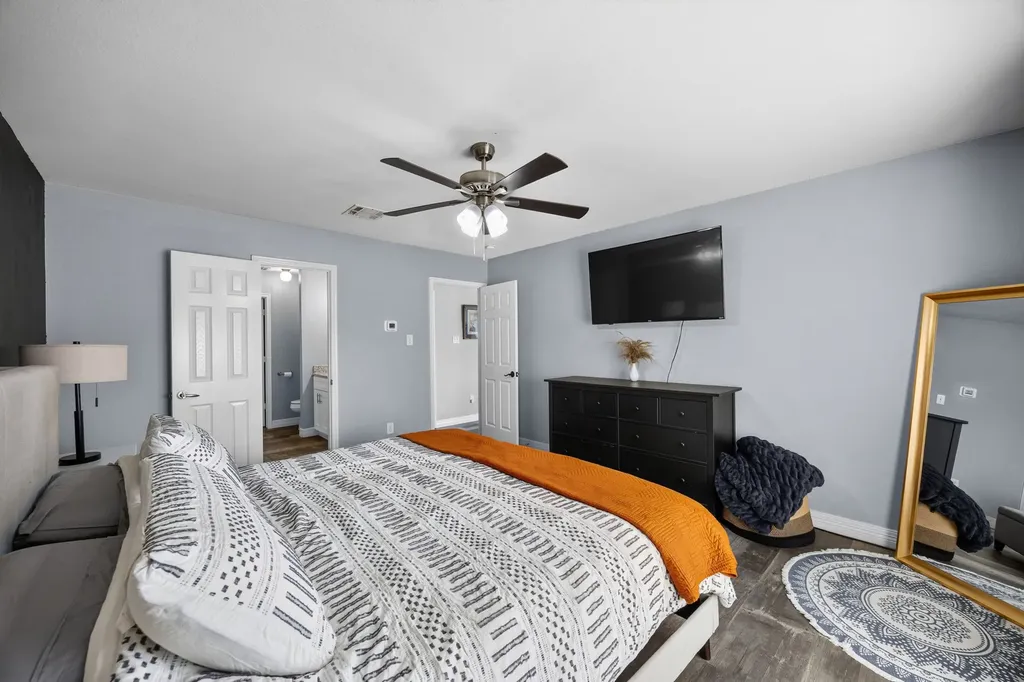 6501 Rienzi Drive Greenville TX 75402