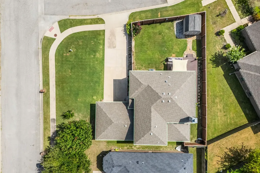 6501 Rienzi Drive Greenville TX 75402