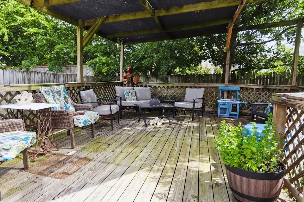 1105 Glenn Drive Euless TX 76039