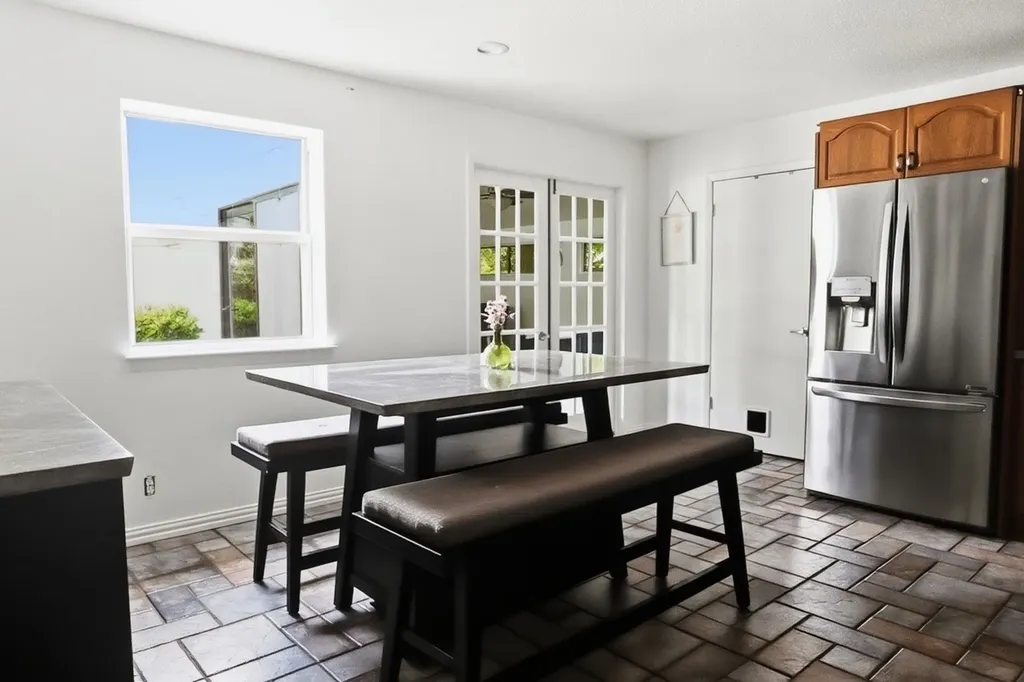 1105 Glenn Drive Euless TX 76039