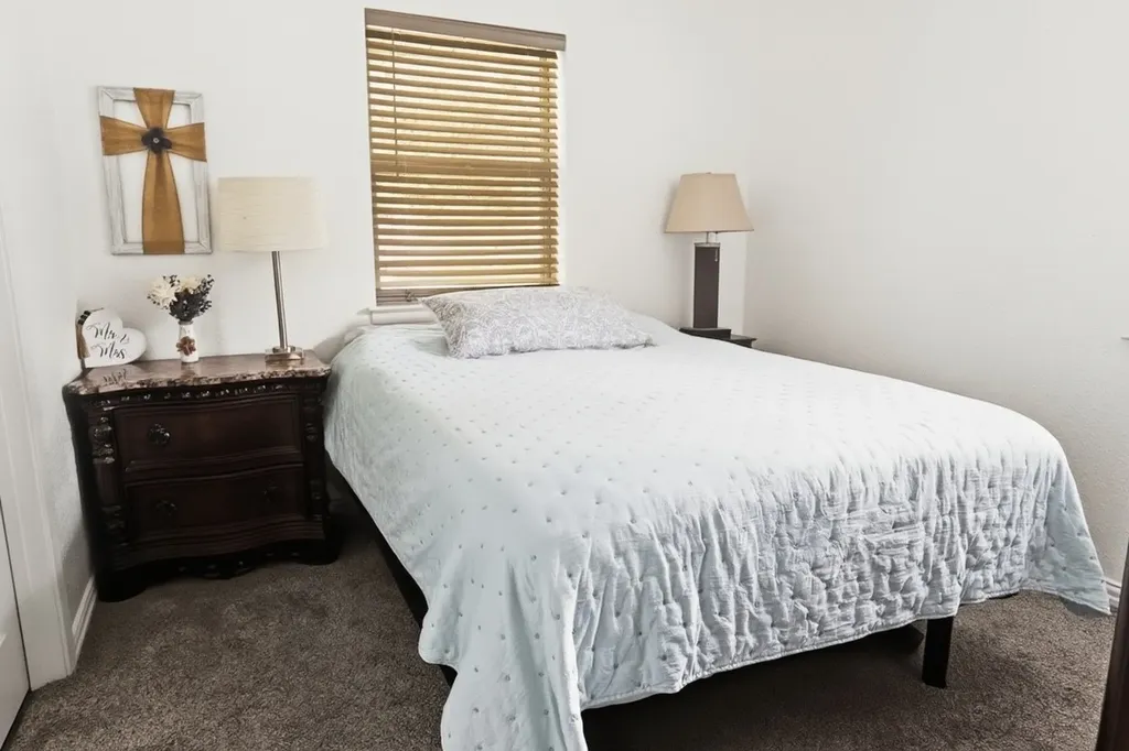 1105 Glenn Drive Euless TX 76039