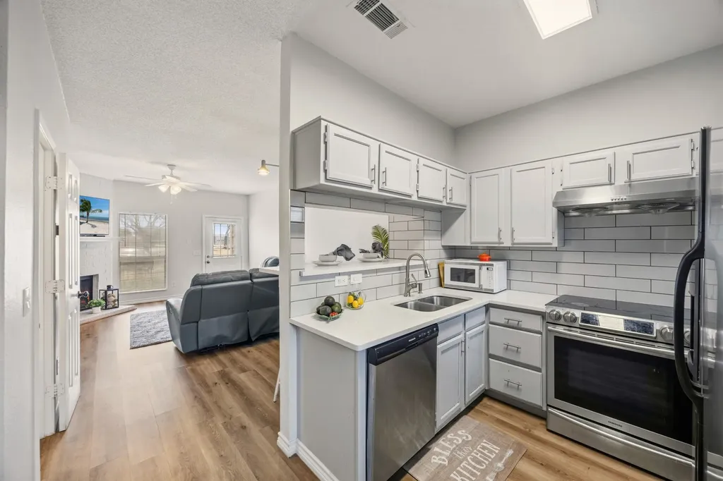3801 14th Street Plano TX 75074
