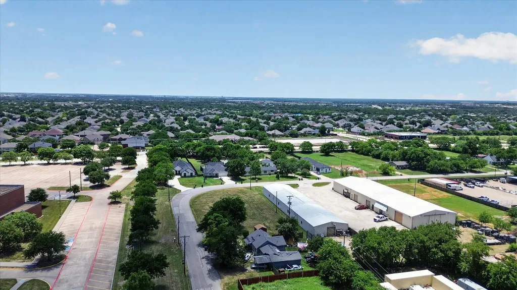 8006 Renee Drive Arlington TX 76001