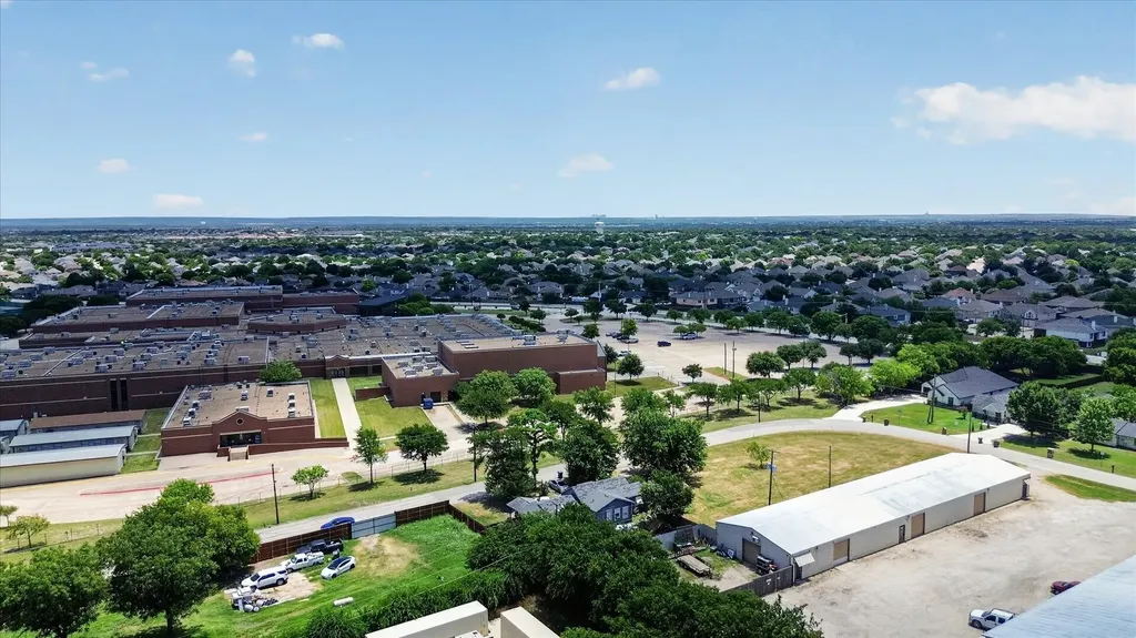 8006 Renee Drive Arlington TX 76001