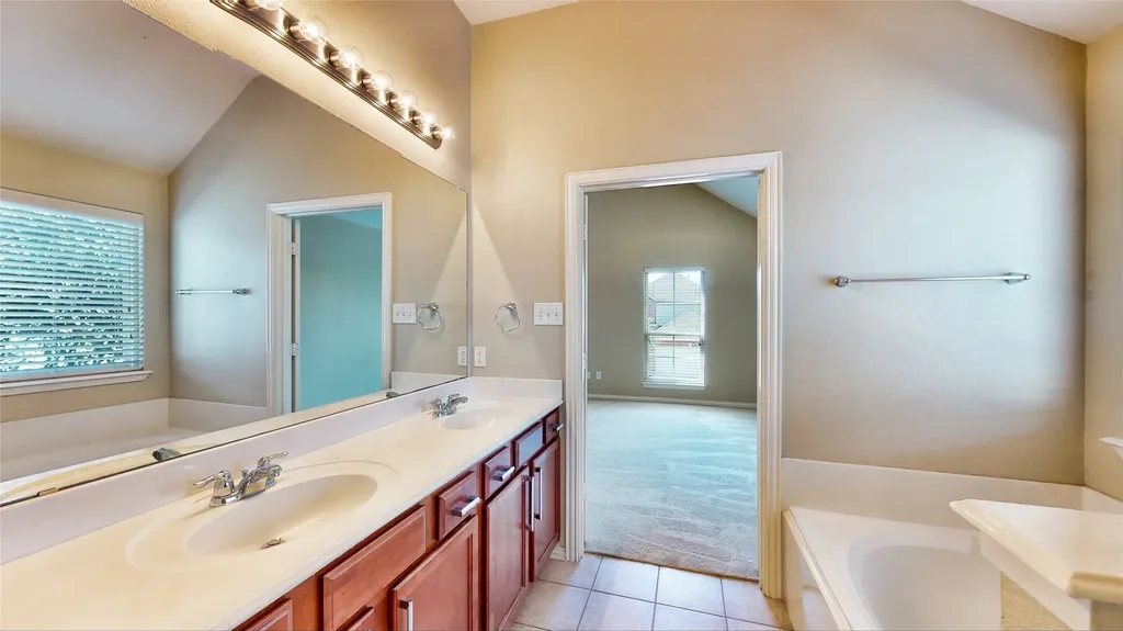 413 Perkins Drive Lantana TX 76226