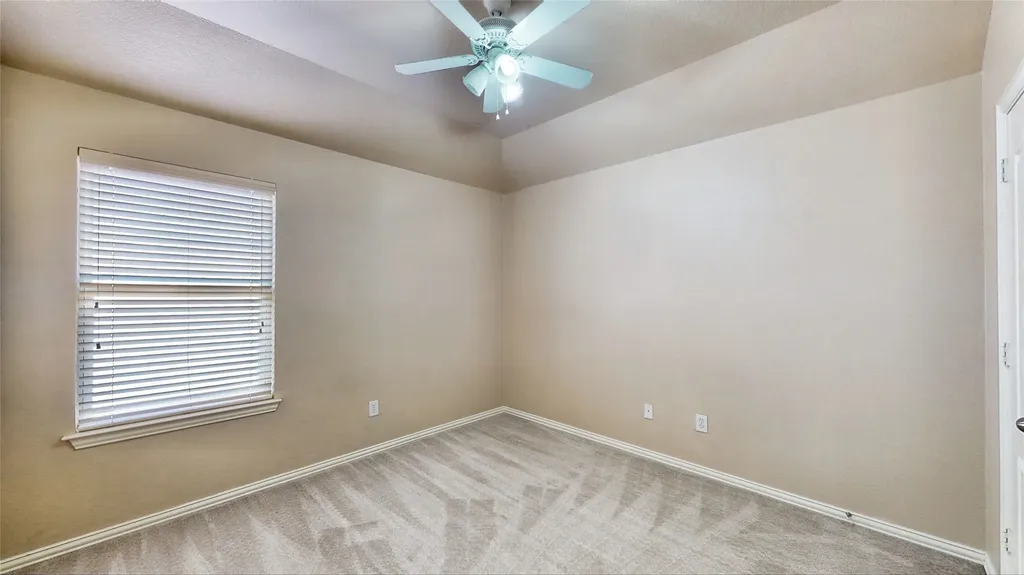 413 Perkins Drive Lantana TX 76226