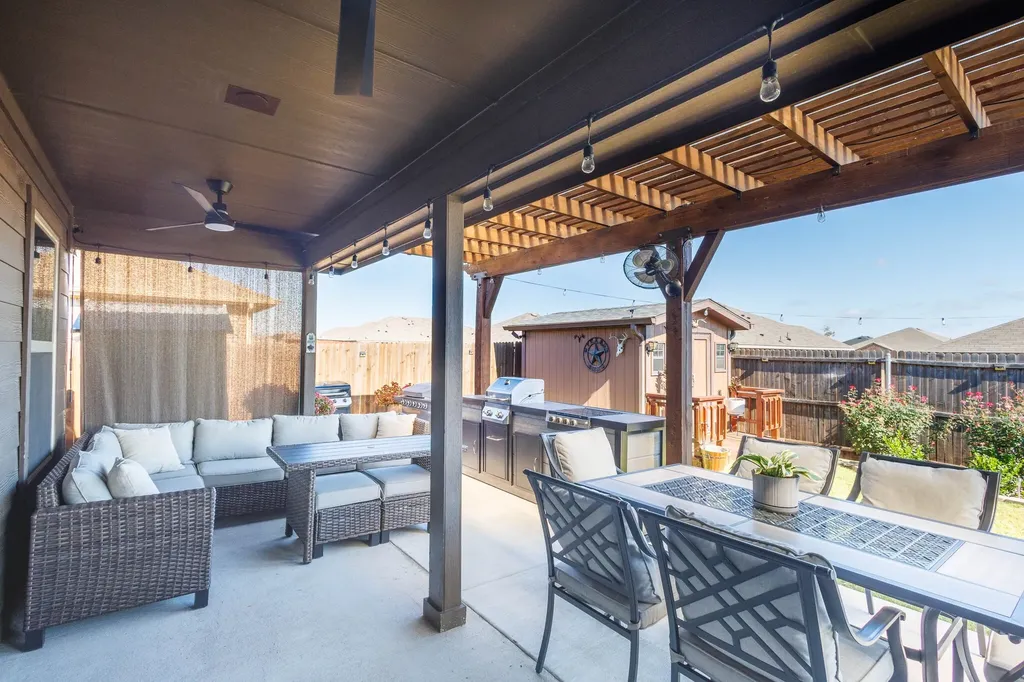 739 Meadow Creek Lane Josephine TX 75189