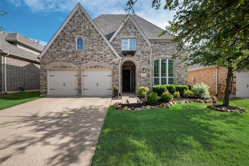 9317 Kaitlyn Court Lantana TX 76226
