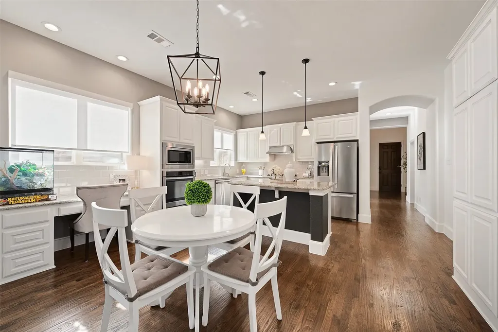 9317 Kaitlyn Court Lantana TX 76226