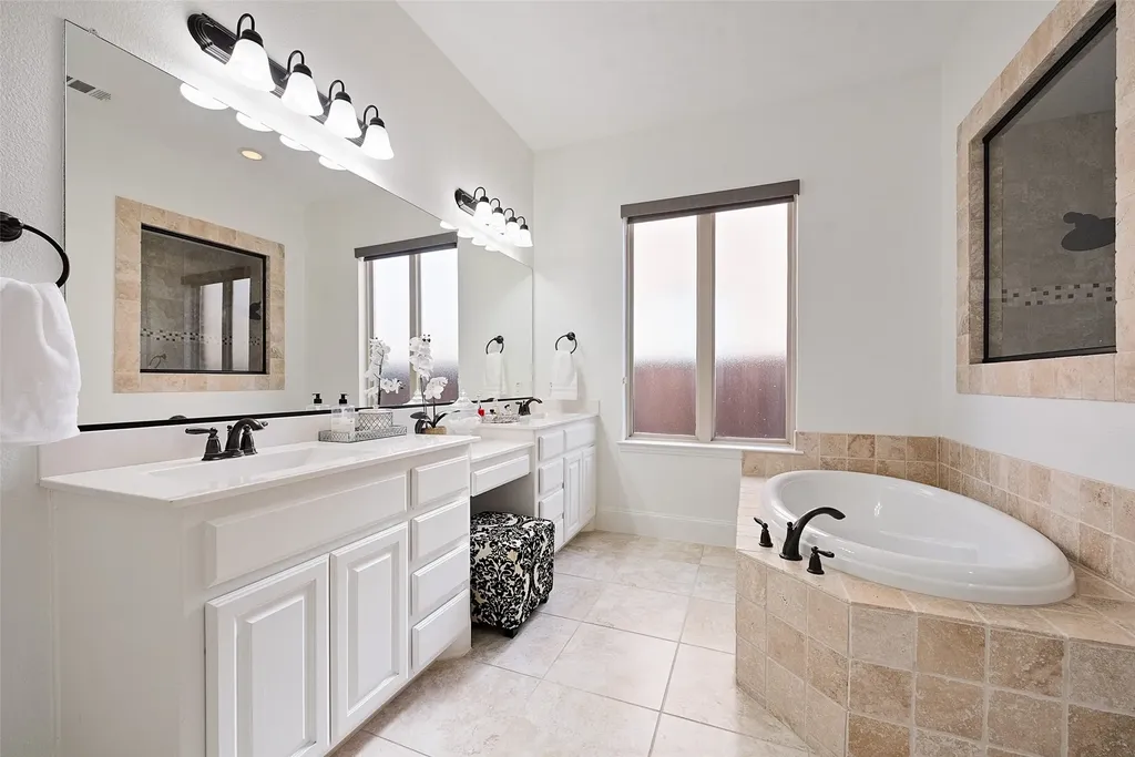 9317 Kaitlyn Court Lantana TX 76226