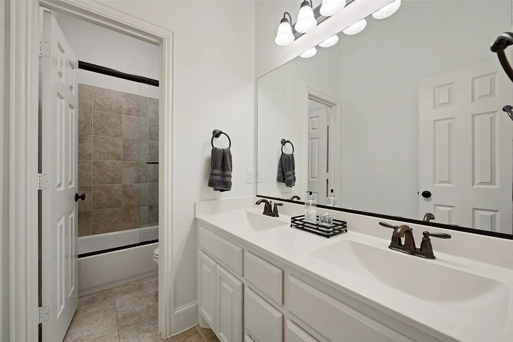 9317 Kaitlyn Court Lantana TX 76226