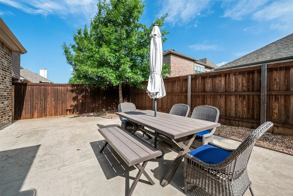 9317 Kaitlyn Court Lantana TX 76226