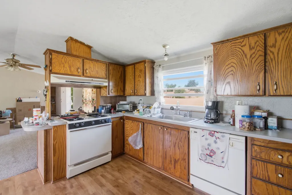 2047 Private Road 379 Hawley TX 79525