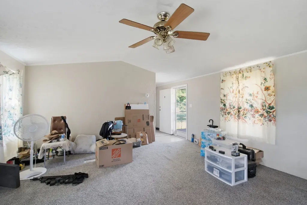 2047 Private Road 379 Hawley TX 79525
