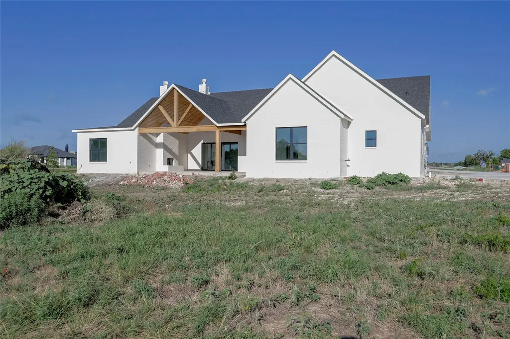 5028 Frost Creek Aledo TX 76008