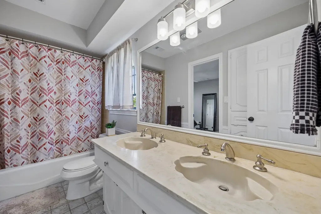 8839 Kingsley Road Dallas TX 75231