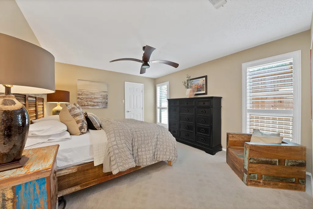600 Mountain Laurel Lane Bedford TX 76021