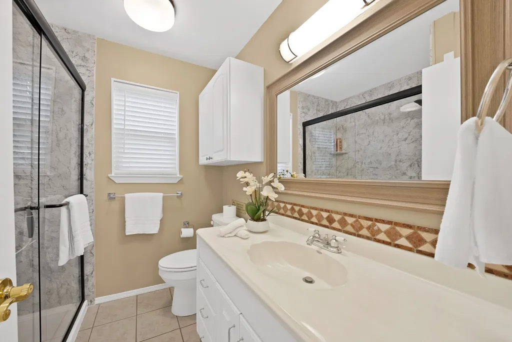 600 Mountain Laurel Lane Bedford TX 76021