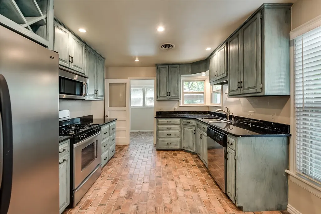 2536 Walsh Court Fort Worth TX 76109