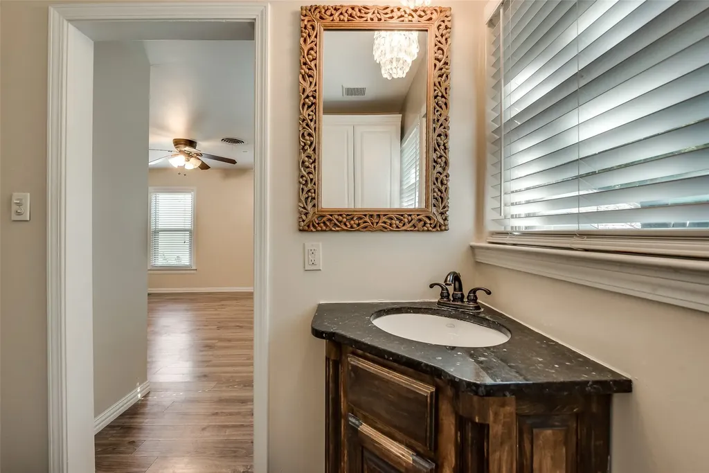 2536 Walsh Court Fort Worth TX 76109