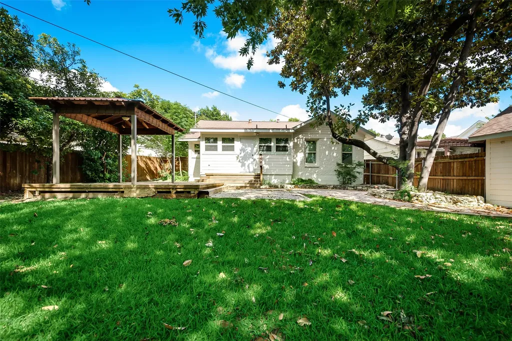 2536 Walsh Court Fort Worth TX 76109