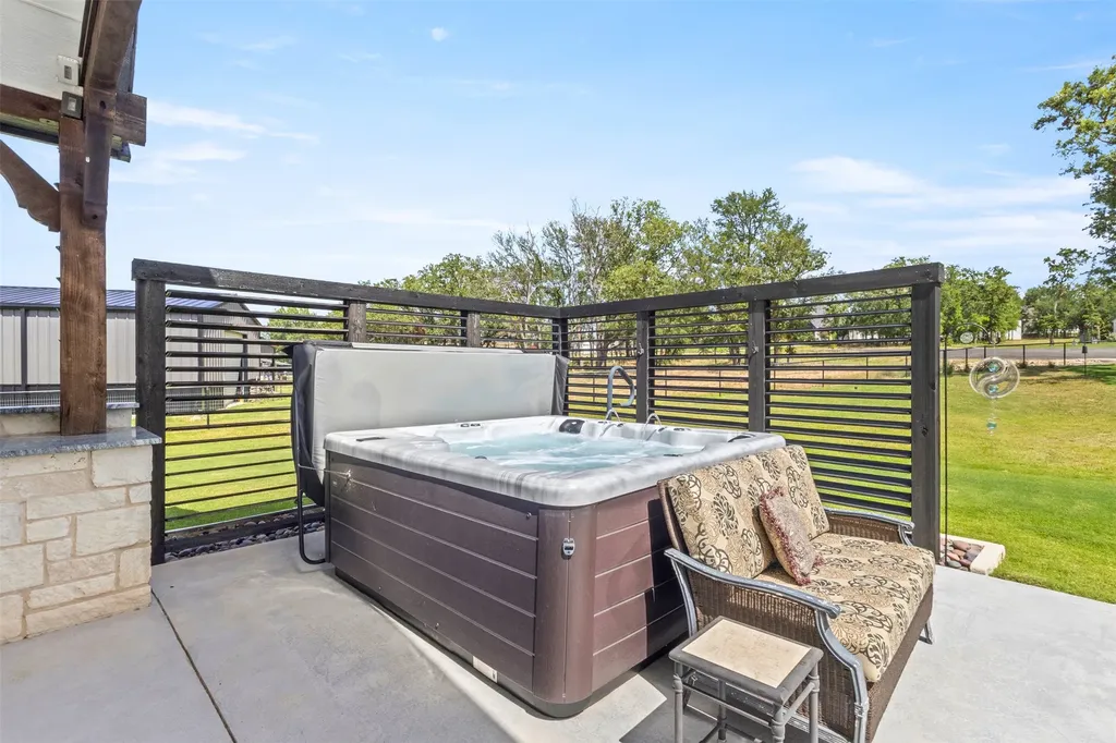 628 Winkler Way Springtown TX 76082
