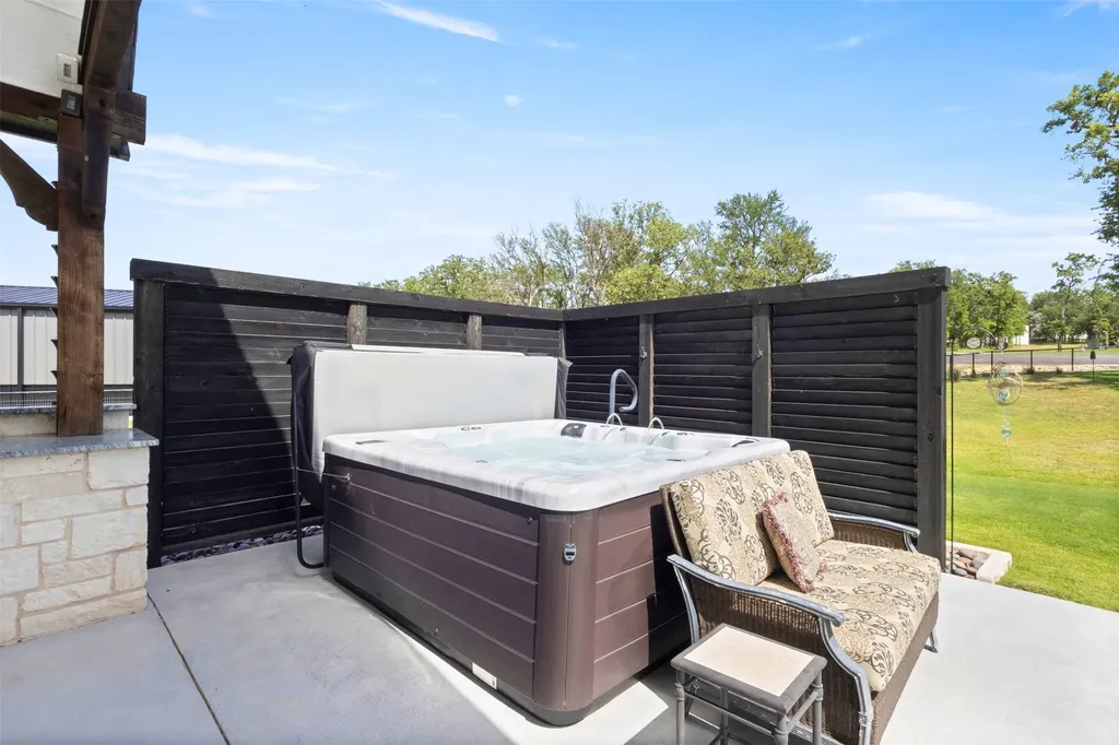 628 Winkler Way Springtown TX 76082