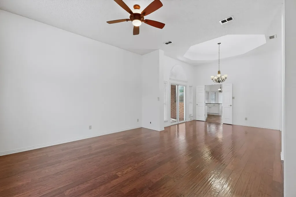 5821 Madison Drive The Colony TX 75056