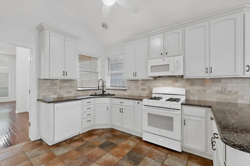 5821 Madison Drive The Colony TX 75056