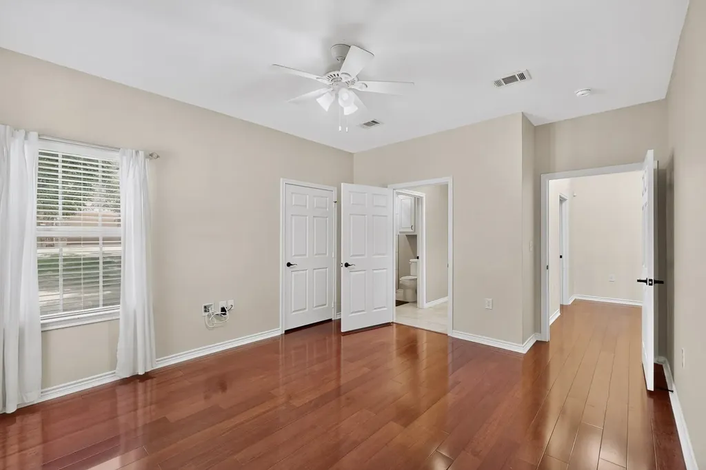 108 Cape Shore Drive Mabank TX 75143