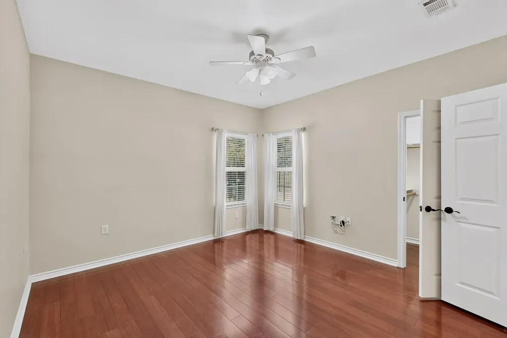 108 Cape Shore Drive Mabank TX 75143
