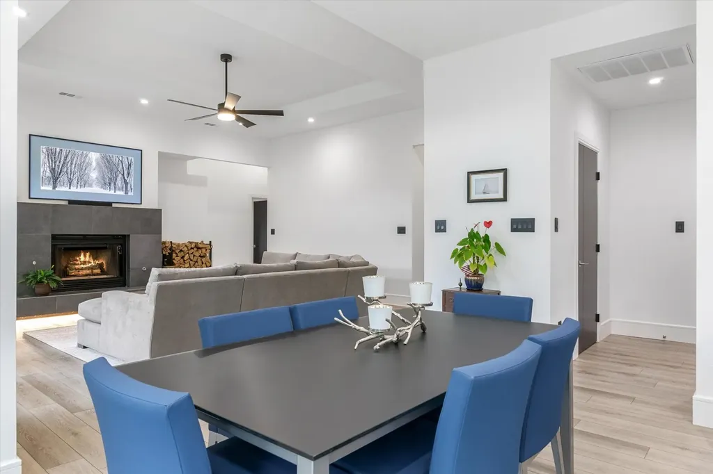 103 Juanita Avenue Wills Point TX 75169