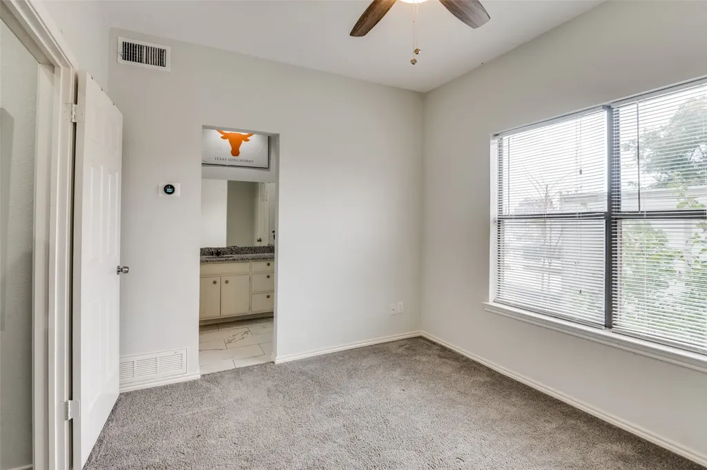 2728 Reagan Street Dallas TX 75219