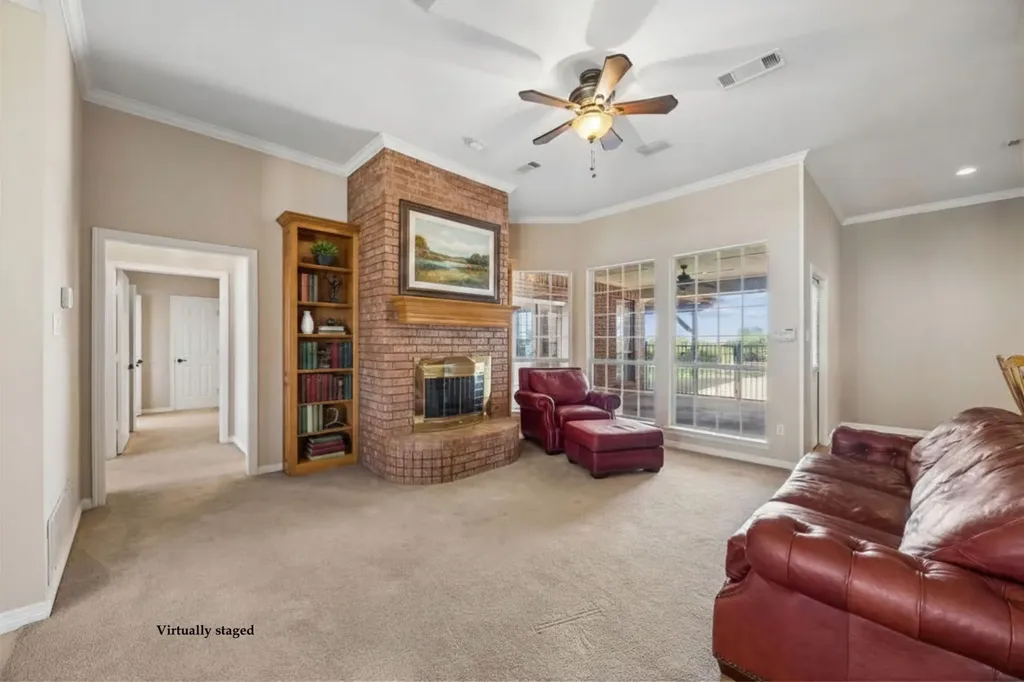 2176 English Road Rockwall TX 75032