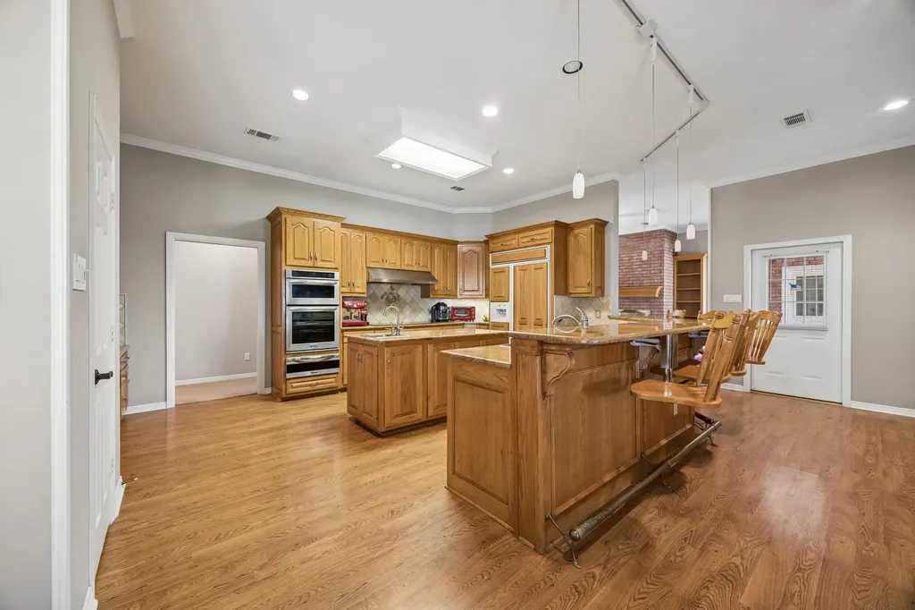 2176 English Road Rockwall TX 75032