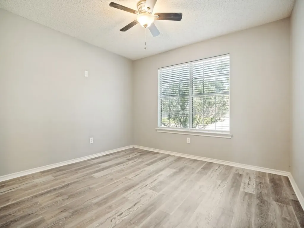 1036 Summit Drive Justin TX 76247