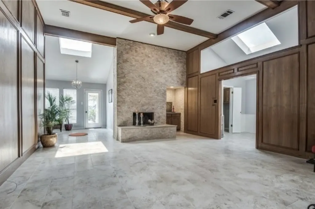 2110 Teton Carrollton TX 75006