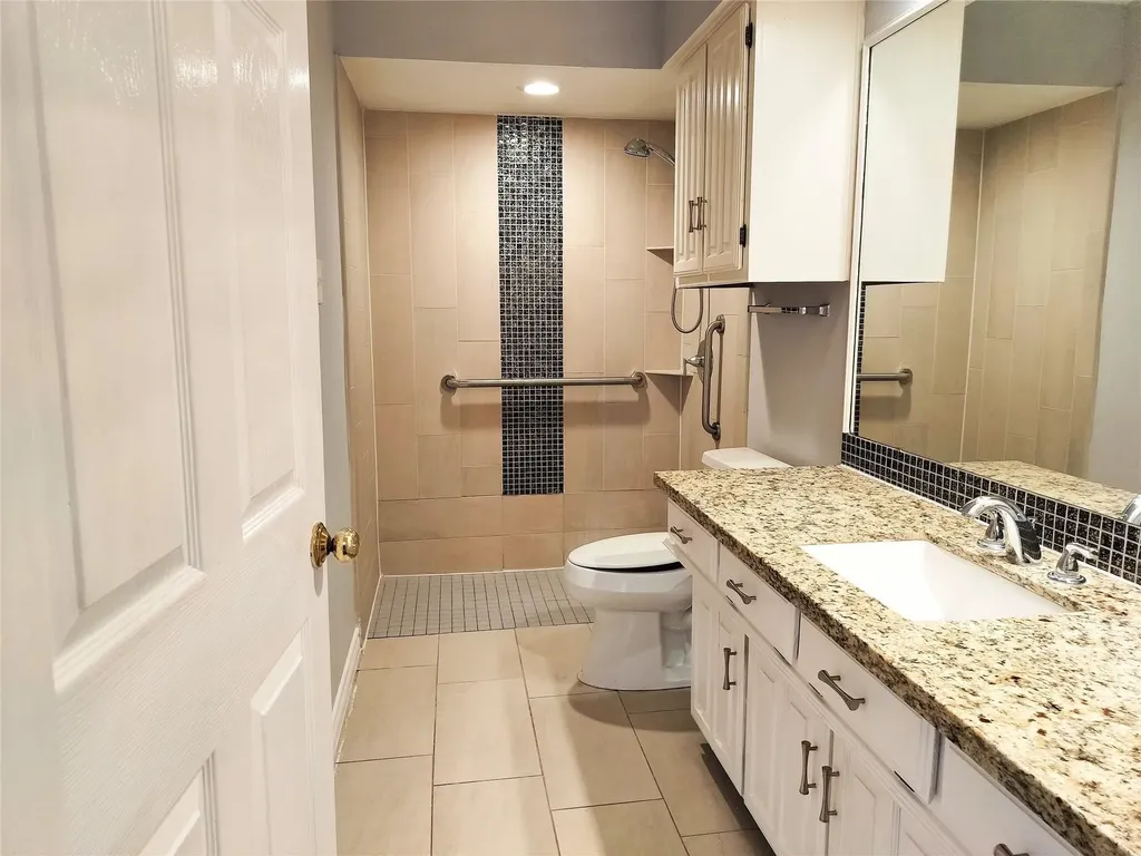 2110 Teton Carrollton TX 75006