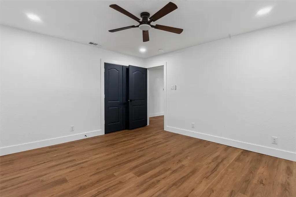 1708 High Point Circle Garland TX 75041