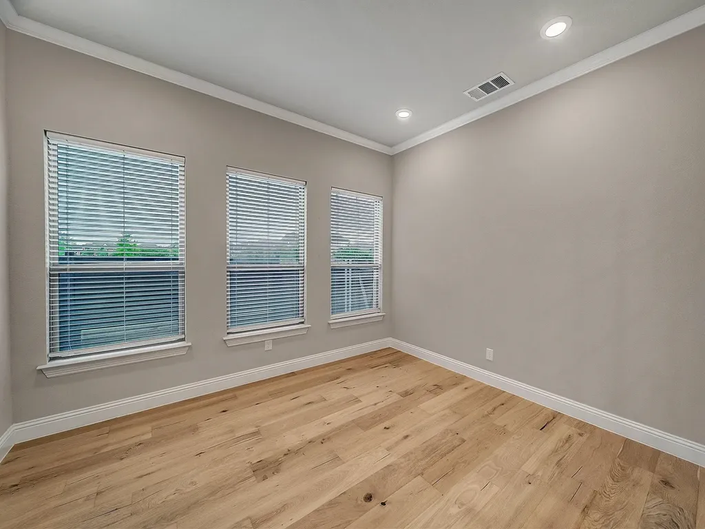 1021 Warner Ridge Northlake TX 76226