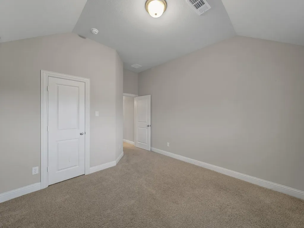 1021 Warner Ridge Northlake TX 76226